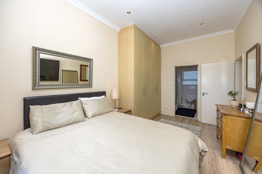 2 Bedroom Property for Sale in Big Bay Western Cape